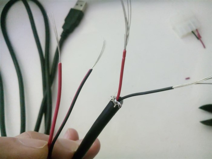 Черный и Синий Провод Где Плюс • Распиновка usb 20 разъёма