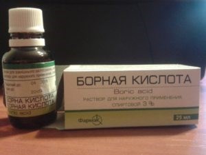 Как Удалить Черную Плесень в Ванной • Столовый уксус
