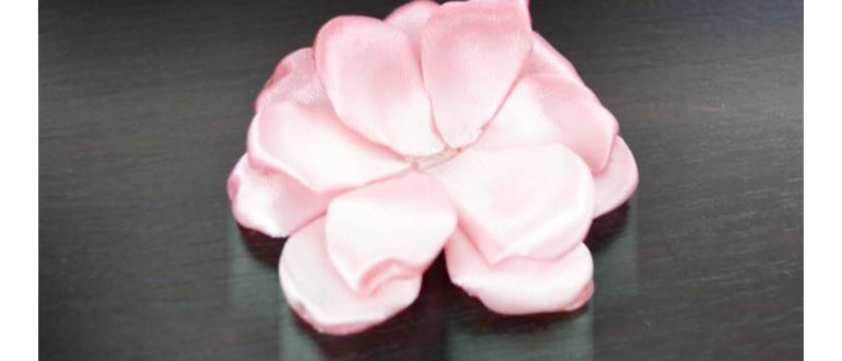 Как сделать розу из бумаги