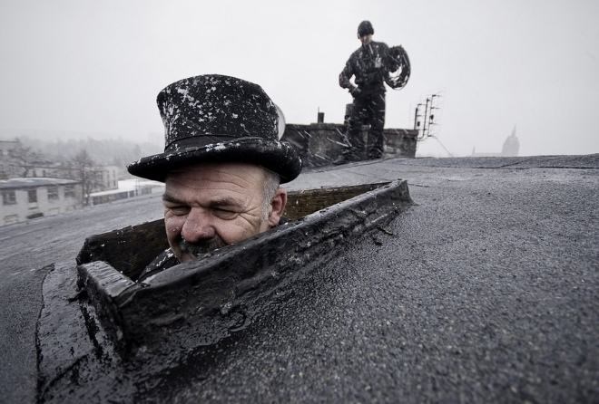 Трубочист в дымоходе