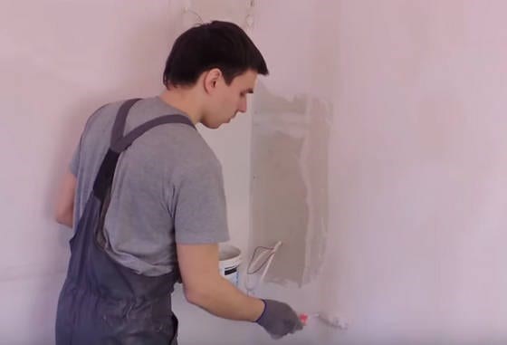 Процесс подготовки стены