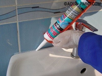 Акриловые герметики для ванной