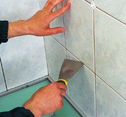 Чем клеить потолочную плитку из пенопласта к гипсокартону