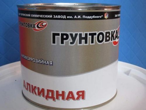 Обязательно ли грунтовать стену из гипсокартона перед поклейкой обоев